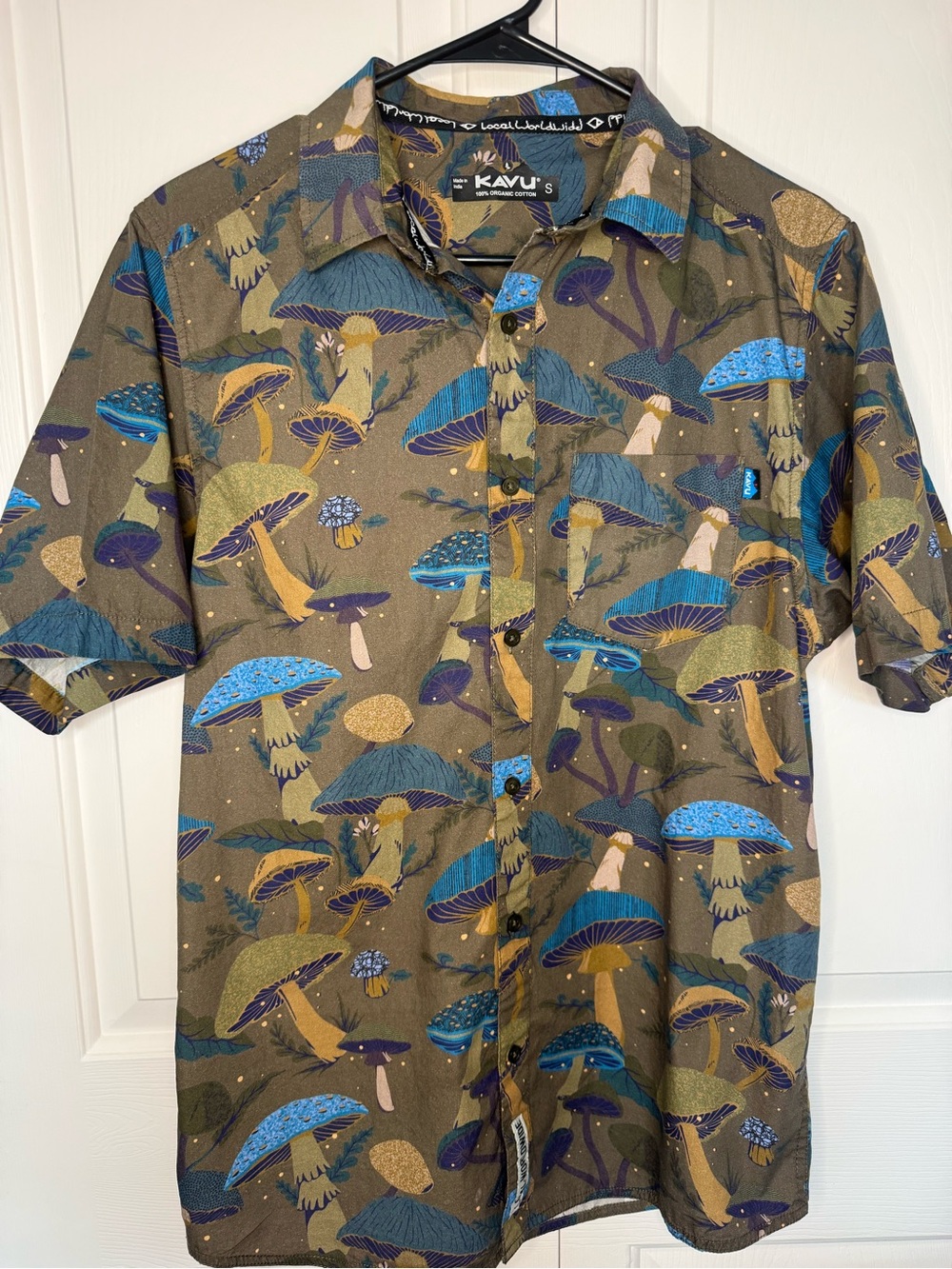 KAVU Men’s Small Mushroom Print Shirt Organic Cotton Short Sleeve Button Up